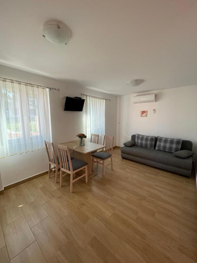 Rozmaryn Apartman Nerezine Kültér fotó